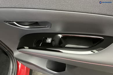 Hyundai Tucson N Line Automatic Petrol-Electric Hybrid SUV - Stock Number (1657677) - 26th supplementary image