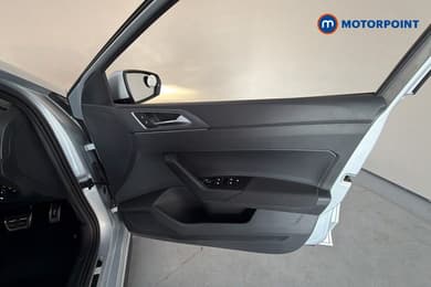 Volkswagen Polo R-Line Automatic Petrol Hatchback - Stock Number (1659658) - 19th supplementary image