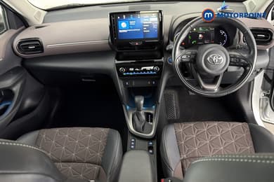 Toyota Yaris Cross Excel Automatic Petrol-Electric Hybrid Estate - Stock Number (1664634) - 1st supplementary image