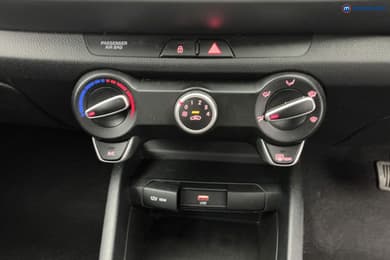 KIA Stonic 2 Automatic Petrol SUV - Stock Number (1654149) - 17th supplementary image