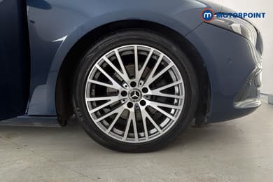 Mercedes-Benz A Class Sport Automatic Diesel Hatchback - Stock Number (1666679) - 50th supplementary image