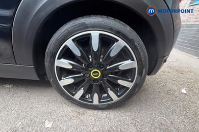 Mini Hatchback Cooper S Level 3 Automatic Electric Hatchback - Stock Number (1666697) - 33rd supplementary image