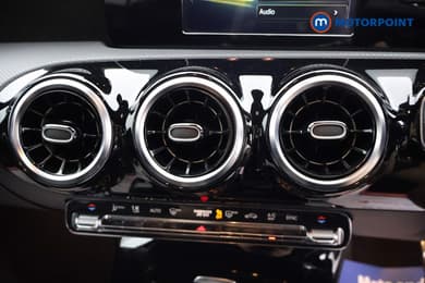 Mercedes-Benz A Class Amg Line Automatic Diesel Saloon - Stock Number (1663621) - 10th supplementary image
