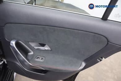 Mercedes-Benz A Class Amg Line Automatic Diesel Saloon - Stock Number (1663621) - 21st supplementary image