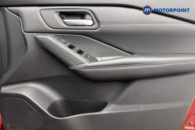 Nissan Qashqai N-Connecta Manual Petrol SUV - Stock Number (1651182) - 18th supplementary image