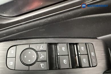 Nissan Qashqai N-Connecta Manual Petrol SUV - Stock Number (1651182) - 20th supplementary image