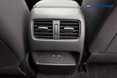 Nissan Qashqai N-Connecta Manual Petrol SUV - Stock Number (1651182) - 22nd supplementary image
