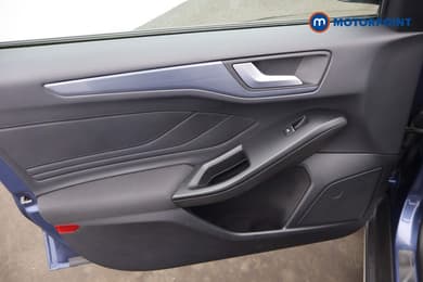 Ford Focus Active Edition Automatic Diesel Estate - Stock Number (1654953) - 30th supplementary image