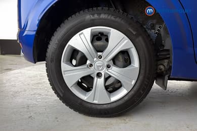 Dacia Sandero Essential Manual Petrol Hatchback - Stock Number (1658603) - 49th supplementary image