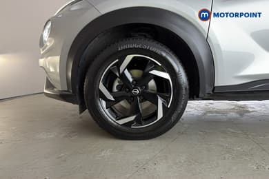 Nissan Juke N-Connecta Automatic Petrol SUV - Stock Number (1665091) - 47th supplementary image