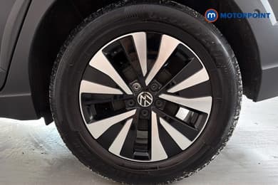 Volkswagen Taigo Life Manual Petrol SUV - Stock Number (1662241) - 48th supplementary image