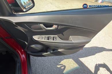 Hyundai Kona Play Edition Manual Petrol SUV - Stock Number (1664751) - 38th supplementary image