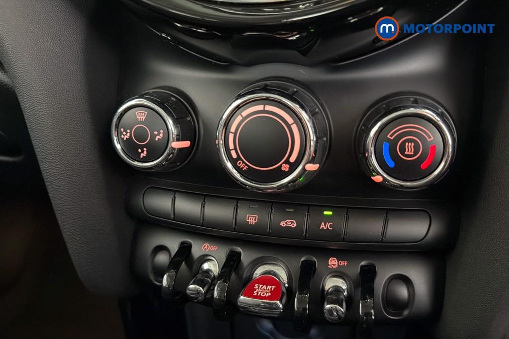 Mini Hatchback Cooper Classic Manual Petrol Hatchback - Stock Number (1668091) - 12th supplementary image