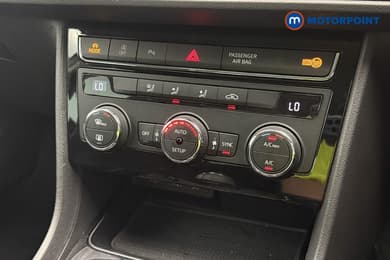 Seat Leon FR Manual Petrol Hatchback - Stock Number (1653503) - 26th supplementary image
