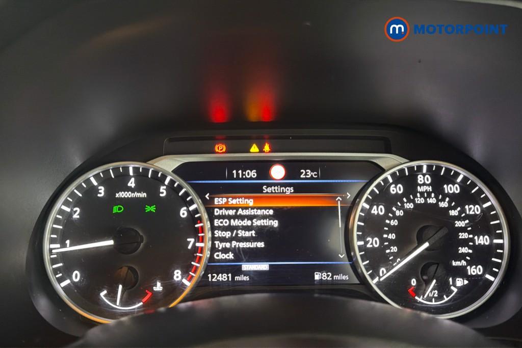 Nissan Juke N-Connecta Manual Petrol SUV - Stock Number (1664513) - 8th supplementary image
