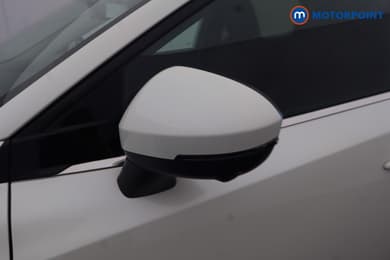 Nissan Qashqai N-Connecta Automatic Petrol SUV - Stock Number (1665601) - 41st supplementary image