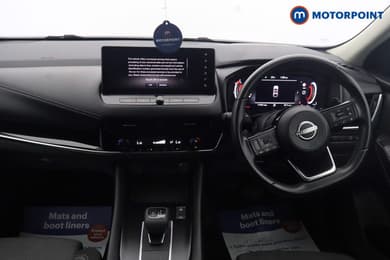 Nissan Qashqai N-Connecta Automatic Petrol SUV - Stock Number (1665601) - 1st supplementary image