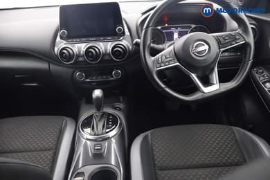 Nissan Juke N-Connecta Automatic Petrol-Electric Hybrid SUV - Stock Number (1666955) - 9th supplementary image