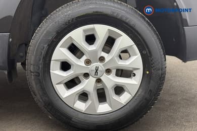 Dacia Duster Expression Automatic Petrol SUV - Stock Number (1667622) - 2nd supplementary image