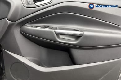 Ford Kuga St-Line Edition Manual Diesel SUV - Stock Number (1655653) - 19th supplementary image