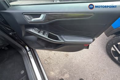 Ford Focus Vignale 1.0 Ecoboost 125 5Dr Auto Automatic Petrol Hatchback - Stock Number (1661998) - 19th supplementary image