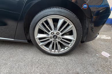 Ford Focus Vignale 1.0 Ecoboost 125 5Dr Auto Automatic Petrol Hatchback - Stock Number (1661998) - 33rd supplementary image
