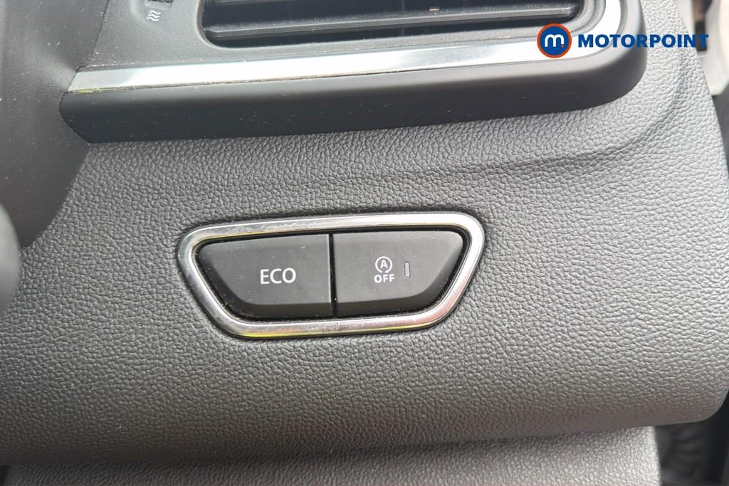 Renault Kadjar Iconic Manual Petrol SUV - Stock Number (1667455) - 8th supplementary image