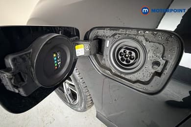 BMW 3 Series M Sport Automatic Petrol Plug-In Hybrid Saloon - Stock Number (1668451) - 41st supplementary image
