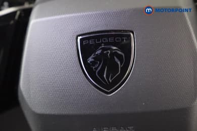 Peugeot 5008 Allure Premium Automatic Petrol SUV - Stock Number (1669337) - 5th supplementary image