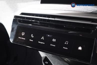 Peugeot 5008 Allure Premium Automatic Petrol SUV - Stock Number (1669337) - 17th supplementary image