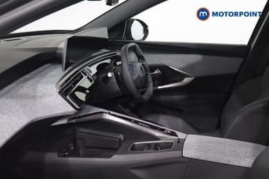 Peugeot 5008 Allure Premium Automatic Petrol SUV - Stock Number (1669337) - 41st supplementary image