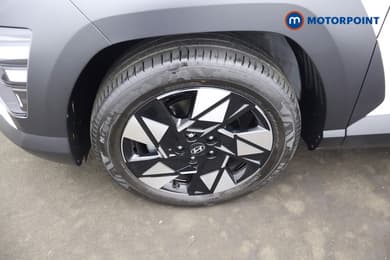 Hyundai Kona Advance Automatic Petrol-Electric Hybrid SUV - Stock Number (1669349) - 1st supplementary image