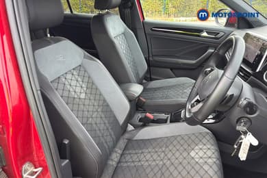 Volkswagen T-Roc R-Line Automatic Petrol SUV - Stock Number (1659657) - 22nd supplementary image