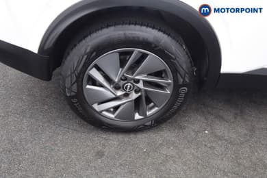 Nissan Qashqai Acenta Premium Manual Petrol SUV - Stock Number (1667073) - 27th supplementary image