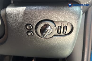 Mini Hatchback Cooper Classic Automatic Petrol Hatchback - Stock Number (1668468) - 10th supplementary image