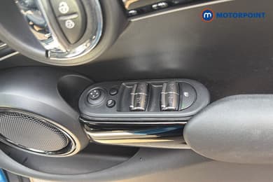Mini Hatchback Cooper Classic Automatic Petrol Hatchback - Stock Number (1668468) - 42nd supplementary image