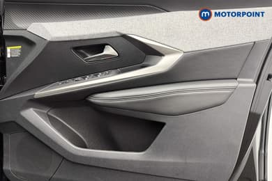 Peugeot 5008 Allure Premium Automatic Petrol SUV - Stock Number (1669066) - 19th supplementary image