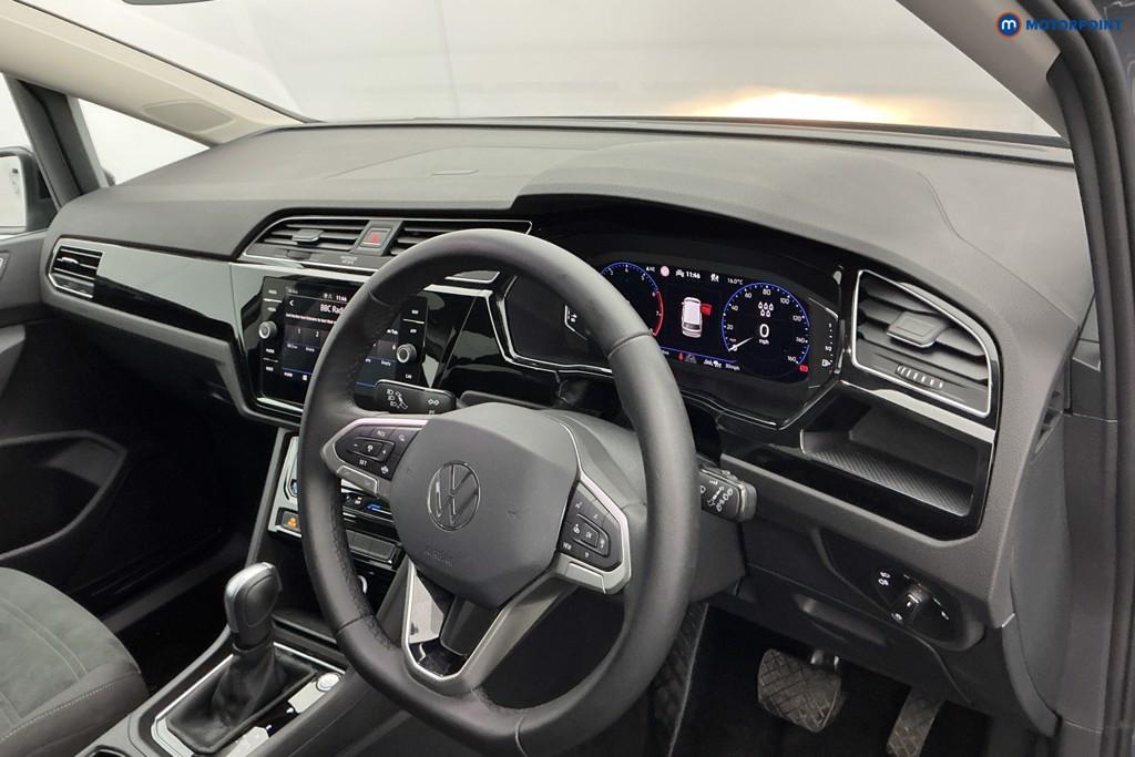 Volkswagen Touran SEL Automatic Petrol People Carrier - Stock Number (1663468) - 8th supplementary image