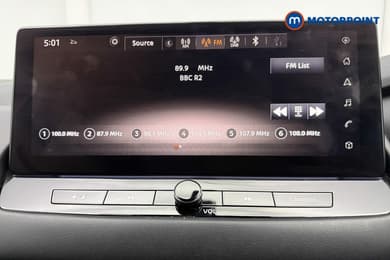 Nissan Qashqai N-Connecta Automatic Petrol SUV - Stock Number (1668240) - 4th supplementary image