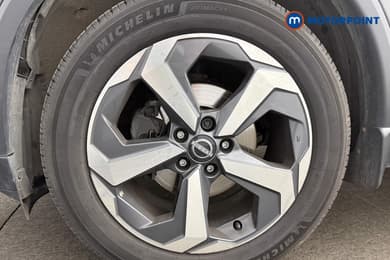 Nissan Qashqai N-Connecta Automatic Petrol SUV - Stock Number (1668240) - 12th supplementary image