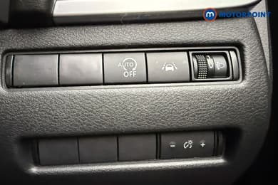 Nissan Qashqai N-Connecta Automatic Petrol SUV - Stock Number (1668240) - 17th supplementary image