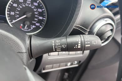 Nissan Juke N-Connecta Manual Petrol SUV - Stock Number (1668362) - 2nd supplementary image