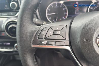 Nissan Juke N-Connecta Manual Petrol SUV - Stock Number (1668362) - 26th supplementary image