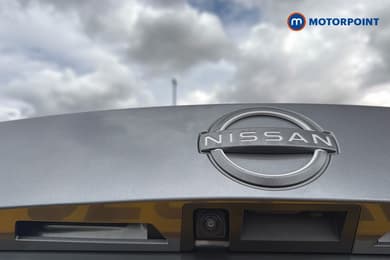 Nissan Juke N-Connecta Manual Petrol SUV - Stock Number (1668362) - 34th supplementary image