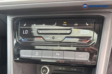Volkswagen Touran Match Manual Petrol People Carrier - Stock Number (1668482) - 5th supplementary image