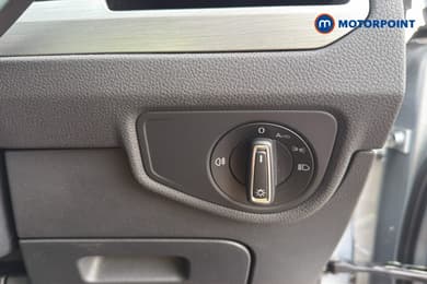 Volkswagen Touran Match Manual Petrol People Carrier - Stock Number (1668482) - 9th supplementary image