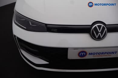 Volkswagen Passat R-Line Automatic Petrol Plug-In Hybrid Estate - Stock Number (1669004) - 31st supplementary image