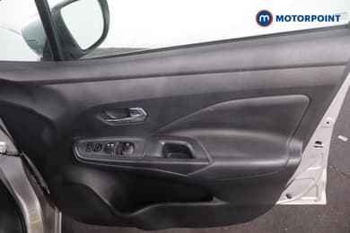 Nissan Micra Acenta Manual Petrol Hatchback - Stock Number (1666089) - 8th supplementary image