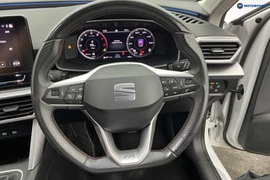 Seat Leon FR Manual Petrol Estate - Stock Number (1666731) - 6th supplementary image