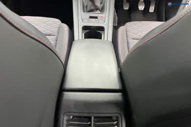 Seat Leon FR Manual Petrol Estate - Stock Number (1666731) - 11th supplementary image